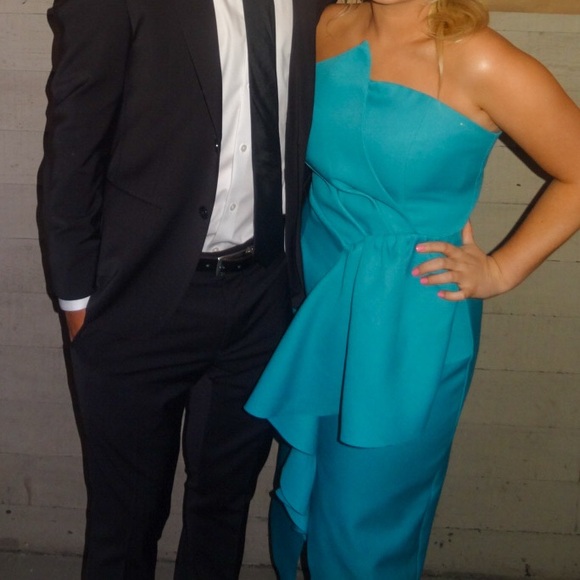 ELLIATT Reception Dress in Turquoise - Picture 8 of 9